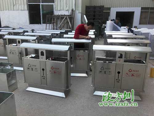 江西撫州如何選購好的不銹鋼分類垃圾桶？