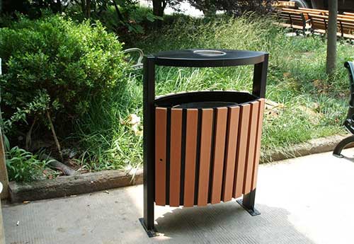發(fā)貨廣州從化區(qū)，再獲好評的鋼木垃圾桶廠家