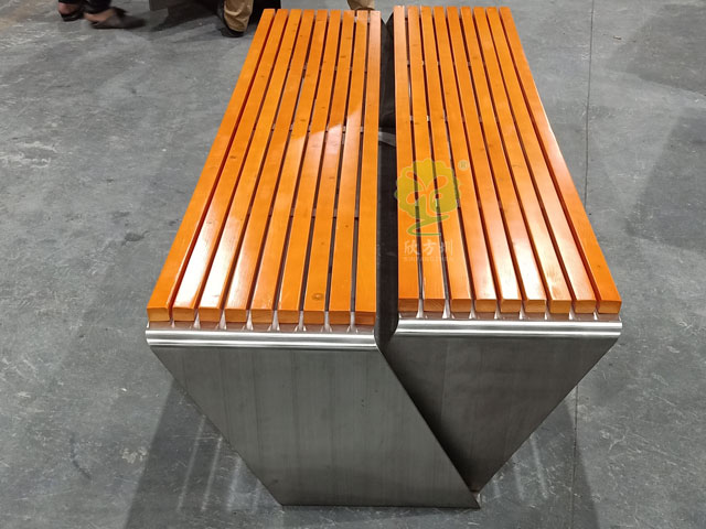 不銹鋼特色雙排座椅-不銹鋼戶(hù)外休閑椅供應(yīng)