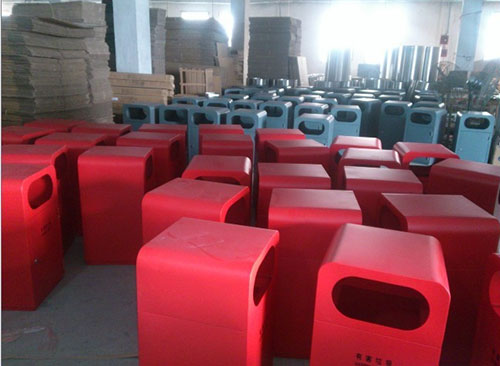 欣方圳不銹鋼垃圾桶廠家 為黃岡客戶精心打造。