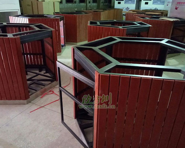 ?？诨疖?chē)站站臺(tái)花盆垃圾桶生產(chǎn)工藝